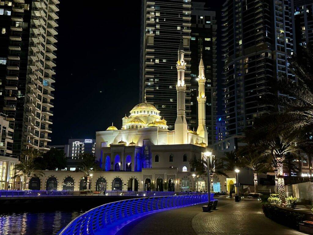 Mosque Dubai Marina