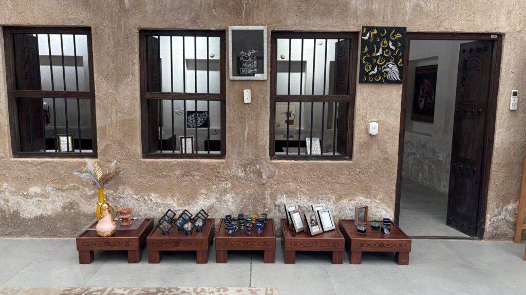 Cultural guided tour in Dubai with guide