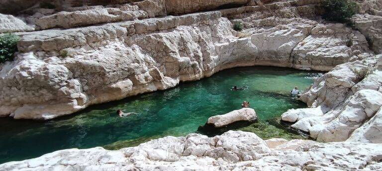 Wadi Oman, guided tour in Oman with Alturis tours